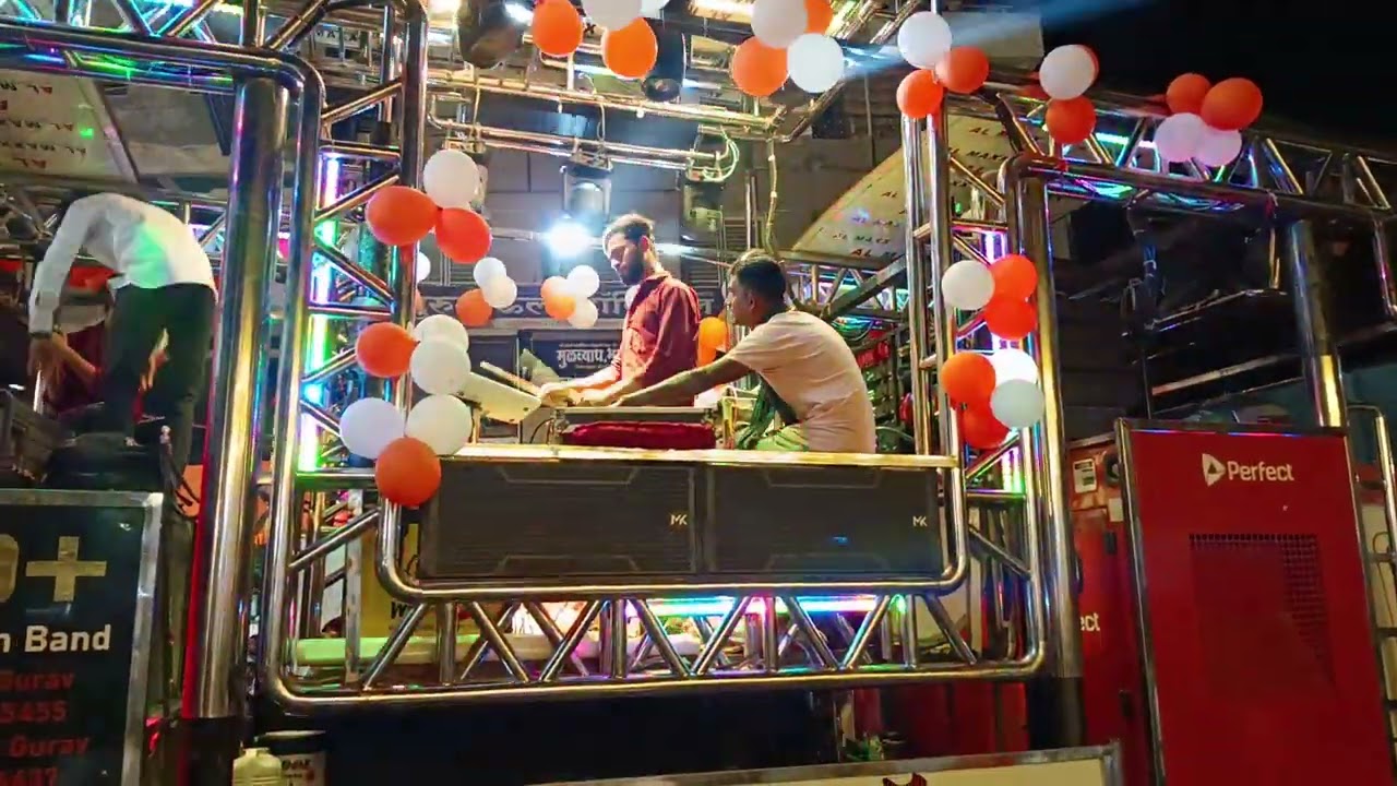 New Golden band vs swar Vihar band आमना सामना पिंपळगाव बसवंत येथे छत्रपती शिवाजी महाराज जयंतीनिमित्त