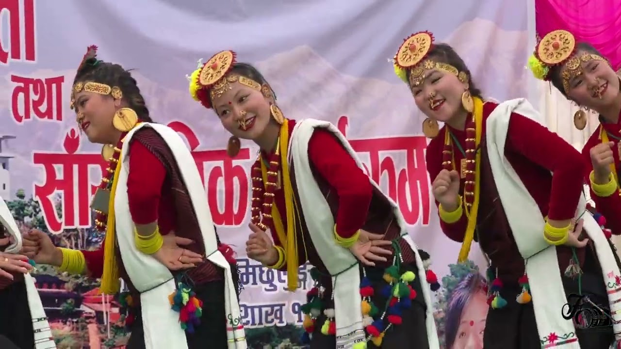 मिछुर्लुङ्गमा प्रथम हुन सफल मगर विद्यार्थीकाे माैलीक काैराह Nepali Magar Bidhyarthi Song