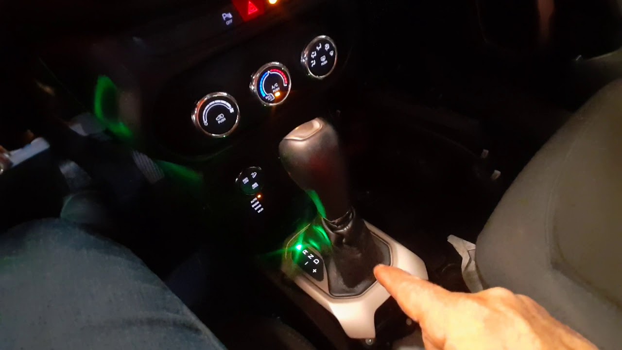 Jeep RENEGADE com alavanca do câmbio travada!!