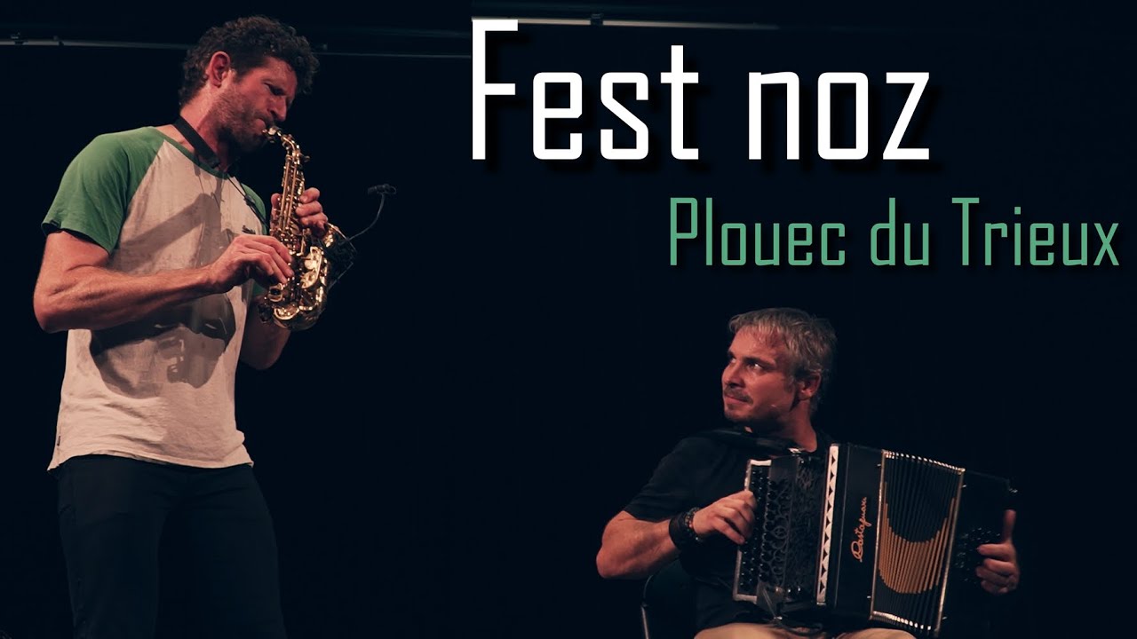 Fest noz à Plouëc du Trieux (22) - Photo: Le Bour/Bodros