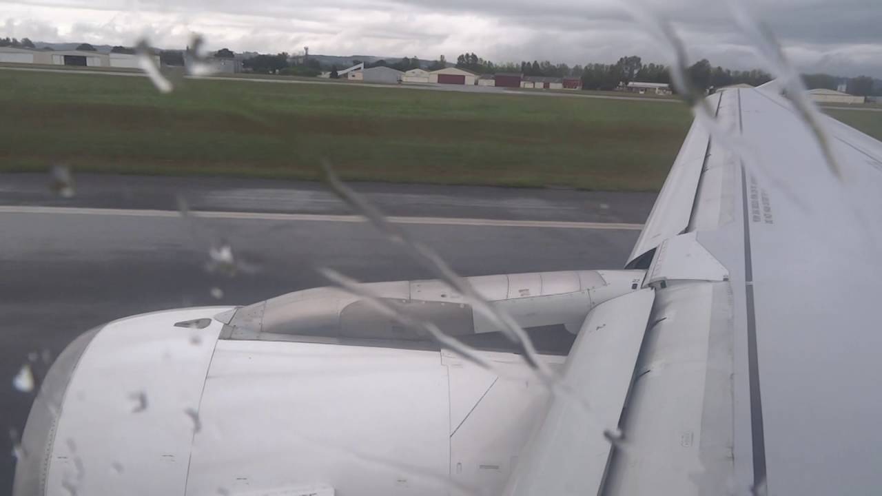 Décollage AF7457 - Pau - Paris Orly - A319 - F-GRHG