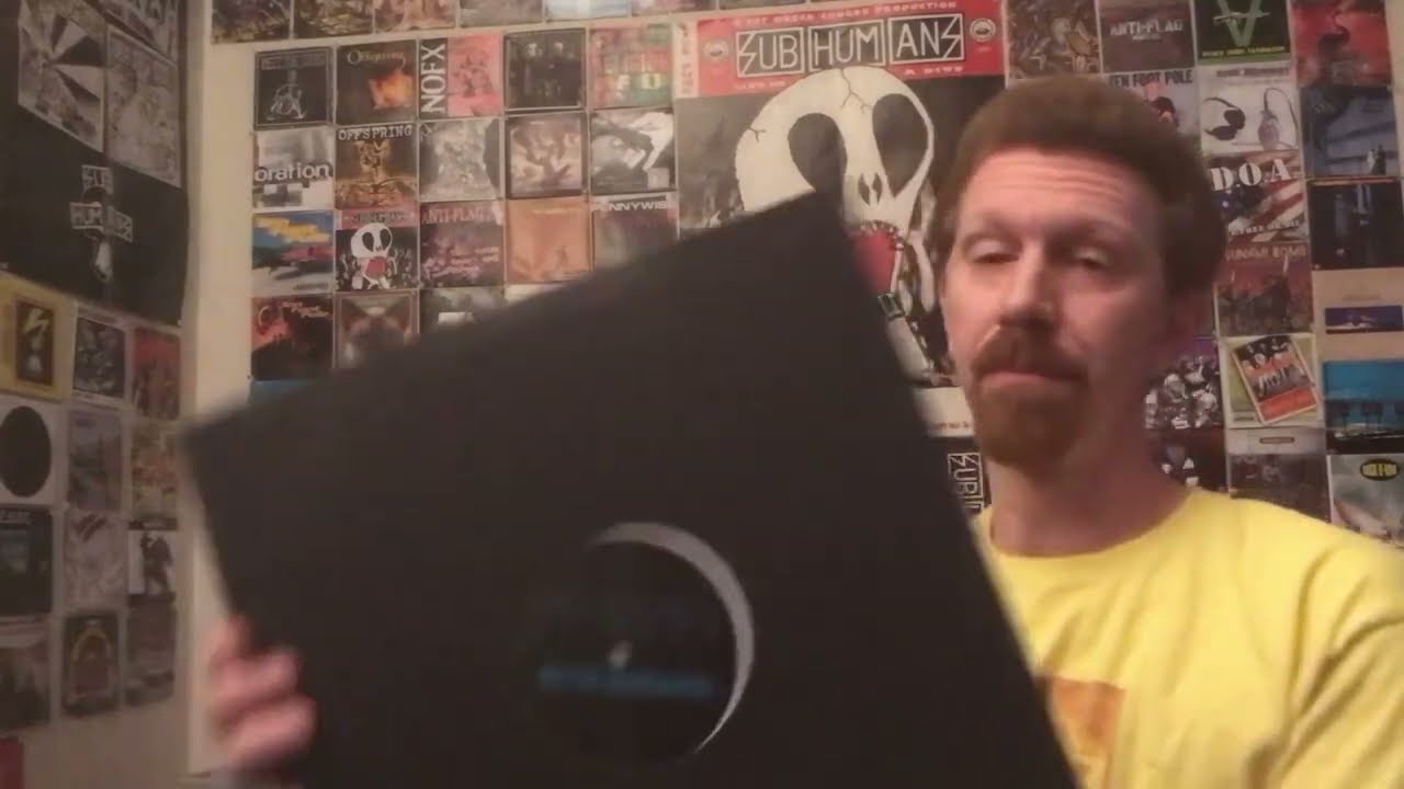 Shnootz - Reaction Video (DDR & the Geezer - Mad Cows on Acid [Mr Burns & Geezer GetYehYaYas Remix])
