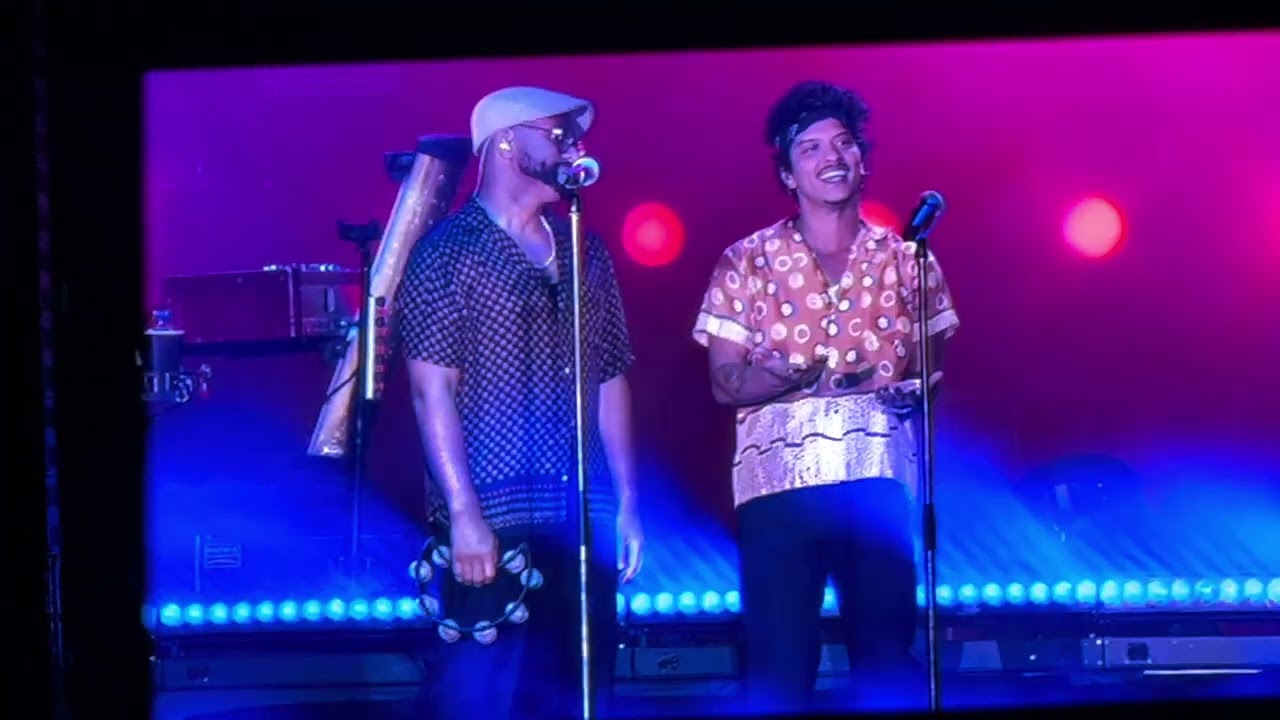 Runaway Baby - Bruno Mars live at Bourbon and Beyond 2023