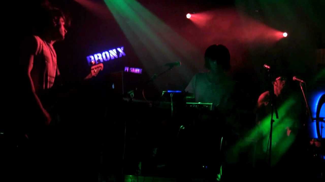 POST - HEY BOY HEY GIRL (Chemical Brothers Cover)