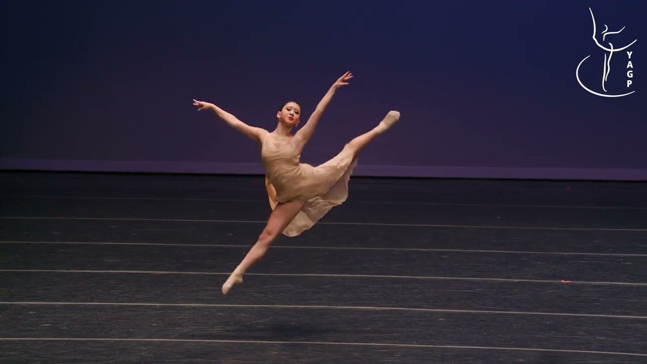 Madeleine Chen (15)_YAGP Houston 2022_Contemporary Top 12_Moonlight