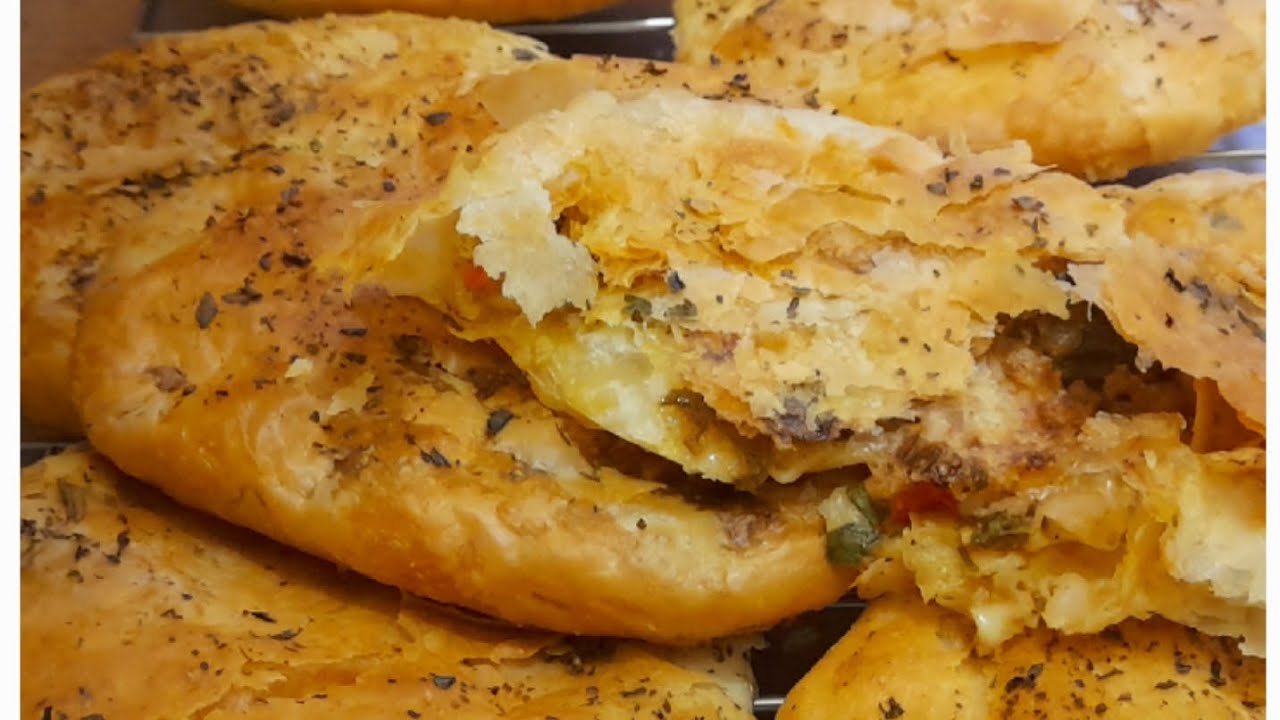 مسمن في الفرن معمر مذاق خطير و مورق بشكل العجين  المورق 