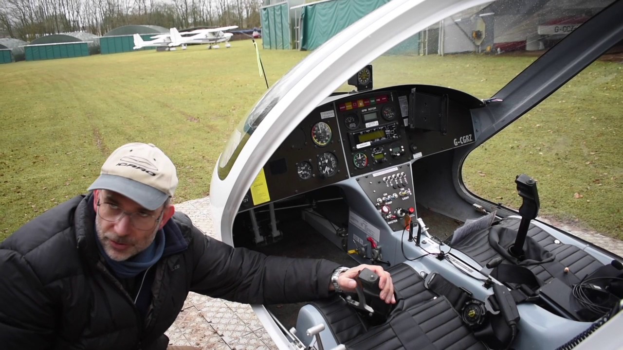 His first Gyrocopter lesson!