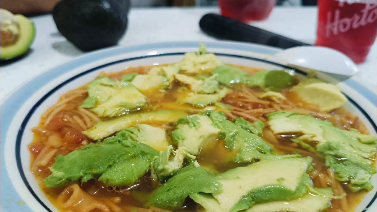 Sopa de Fideos Exprés con Aguacate 🥑🥑🥑