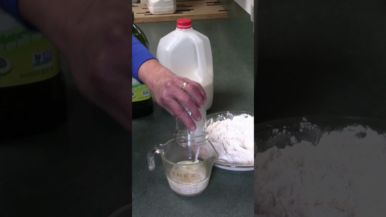 Amish Brown Sugar Pie | Easy & Delicious! 