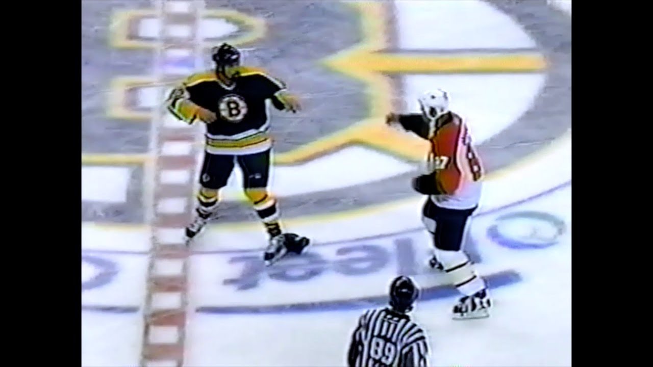 Donald Brashear Vs. Sandy McCarthy Dec. 6th, 2003