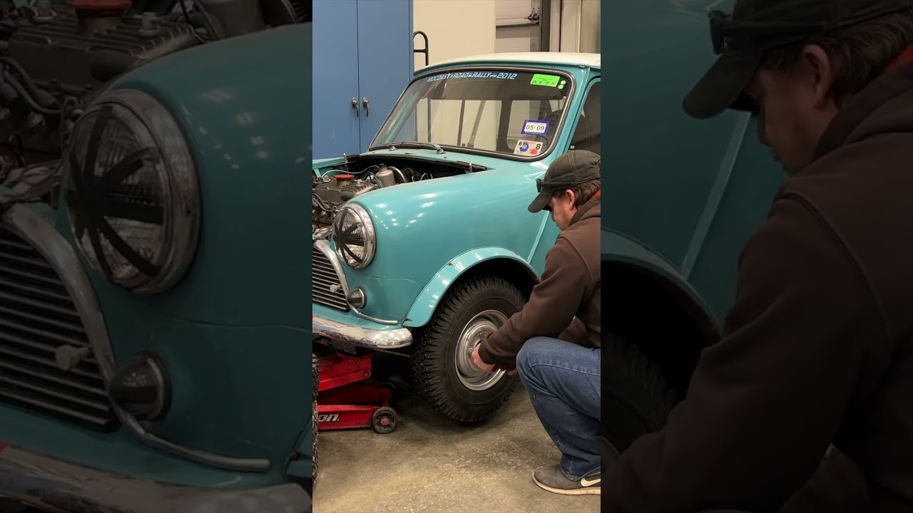 Подготовка Mini Cooper к ледовым гонкам