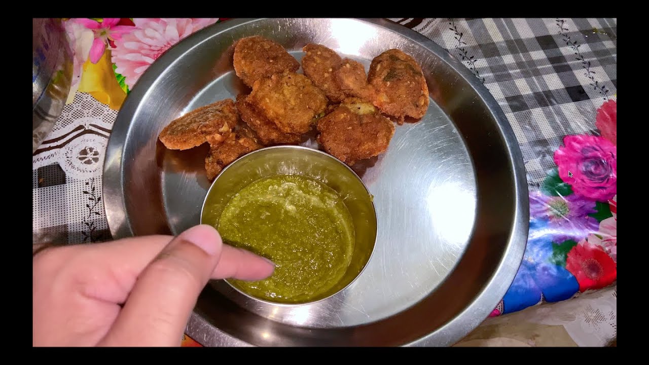 Pakode ho gaye thande 😒 emergency ke chakkar mein | @MohitsLife