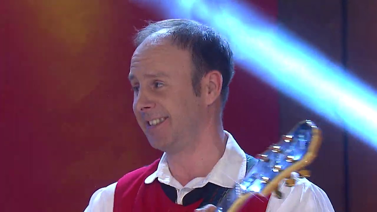 DIE LAVANTTALER - Sieben dunkelrote Rosen