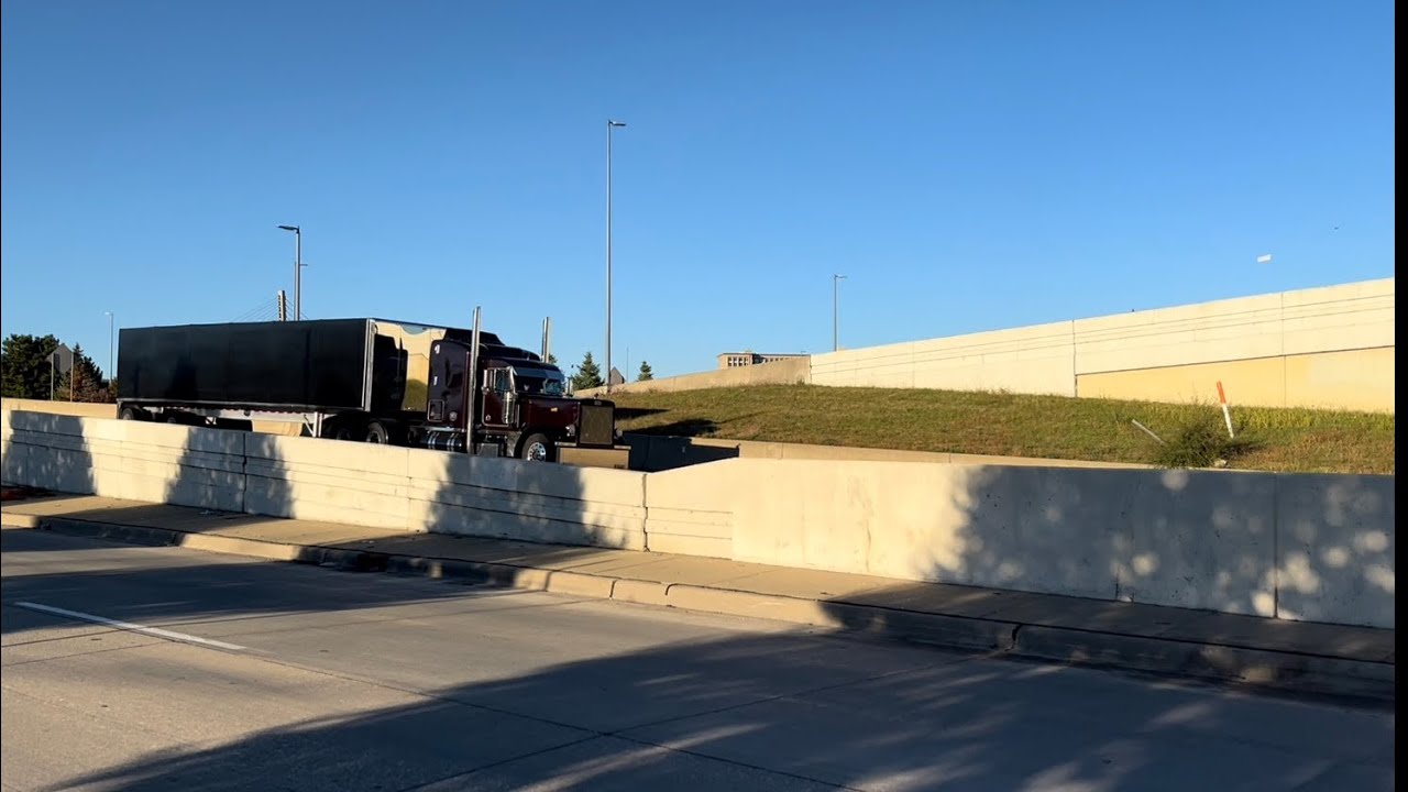 Truck Spotting at the Border more footage of Part 2 🫶🏿
