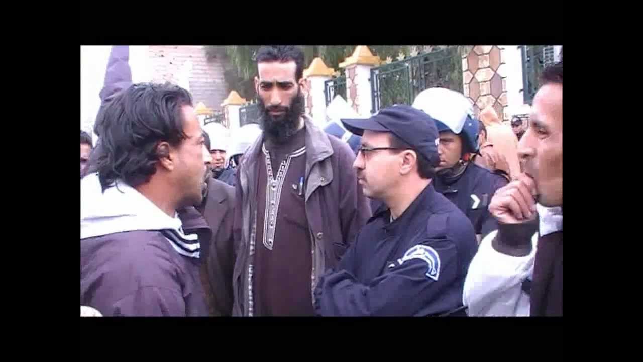 Protestations Laghouat 28.03.2012.avi