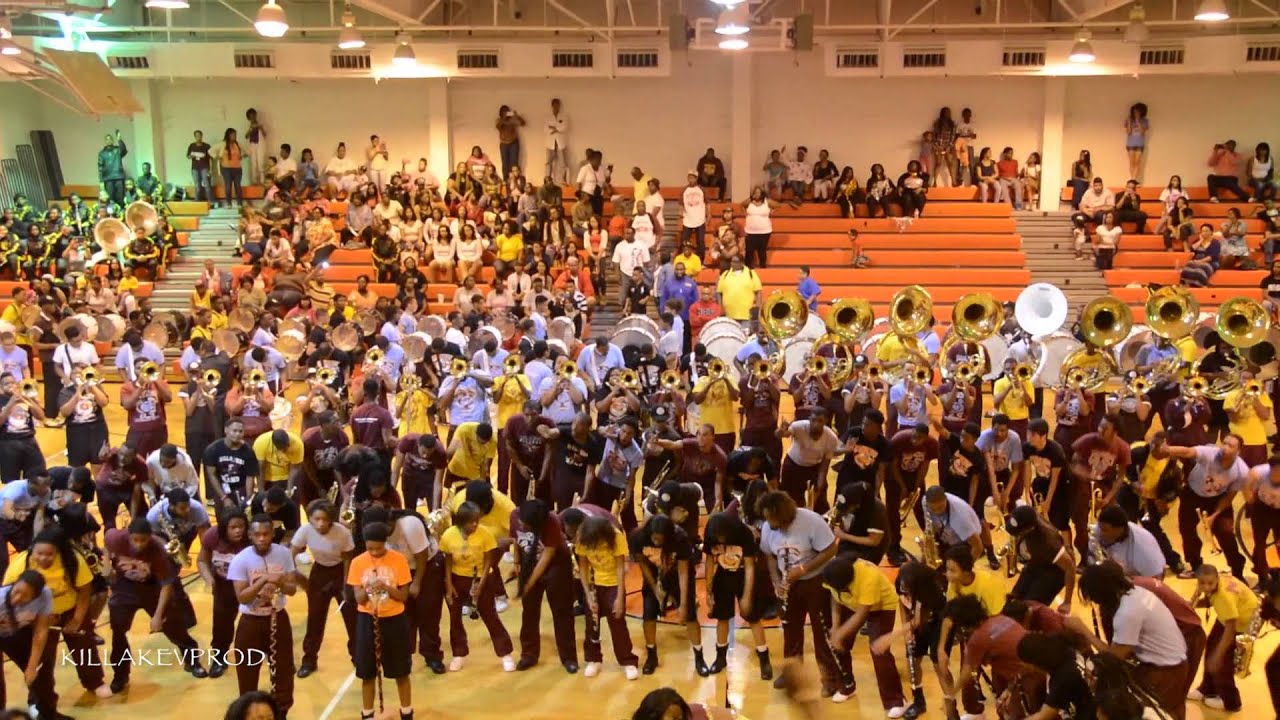 Talladega College Mass Band - I Got 5 On It - 2015