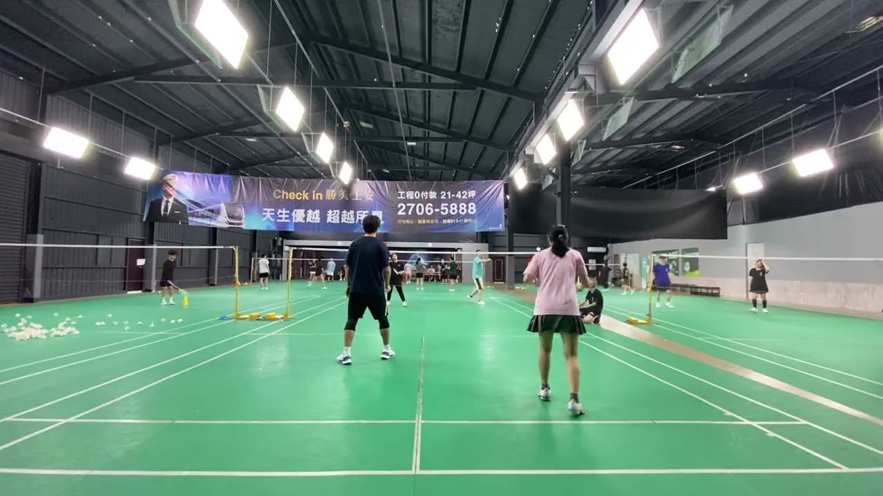 2/12 K歌盃Game 23 傑哥靜雯 21 : 10 品孝雅淳 #混雙 #福雅羽球會館5號場地 #badminton 