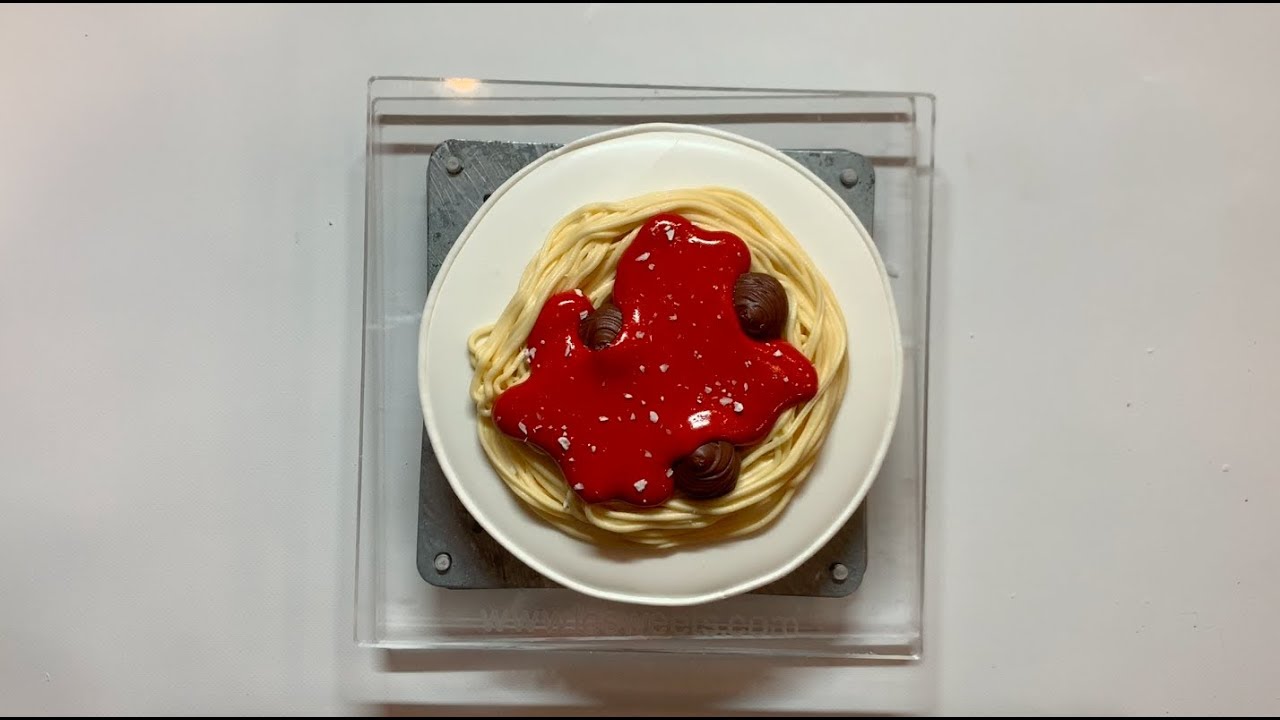 Spaghetti and Meatball Royal Icing Sugar Cookie
