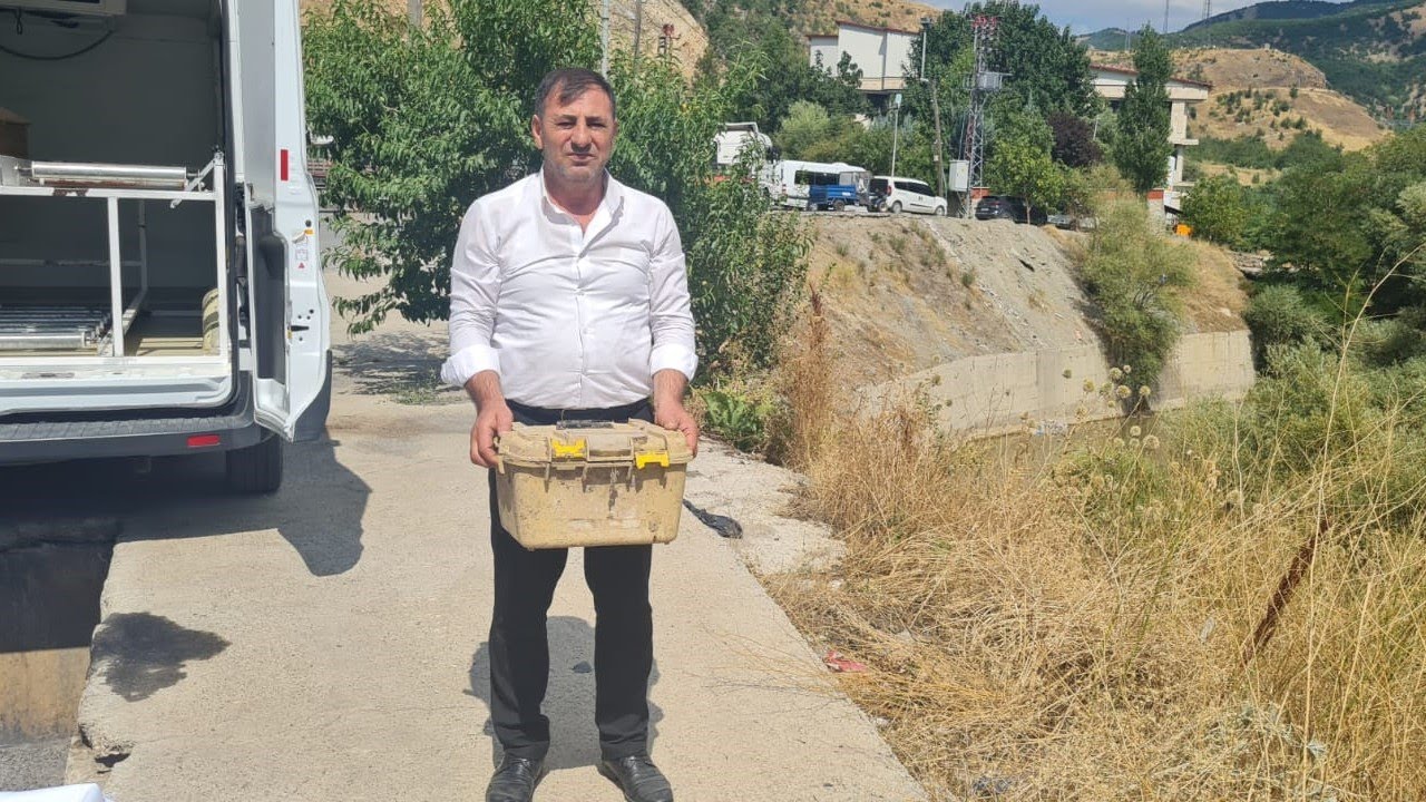 OĞLUNUN KEMİKLERİ KUTU İÇİNDE TESLİM EDİLMİŞTİ: SAVAŞIN DA AHLAKI VAR