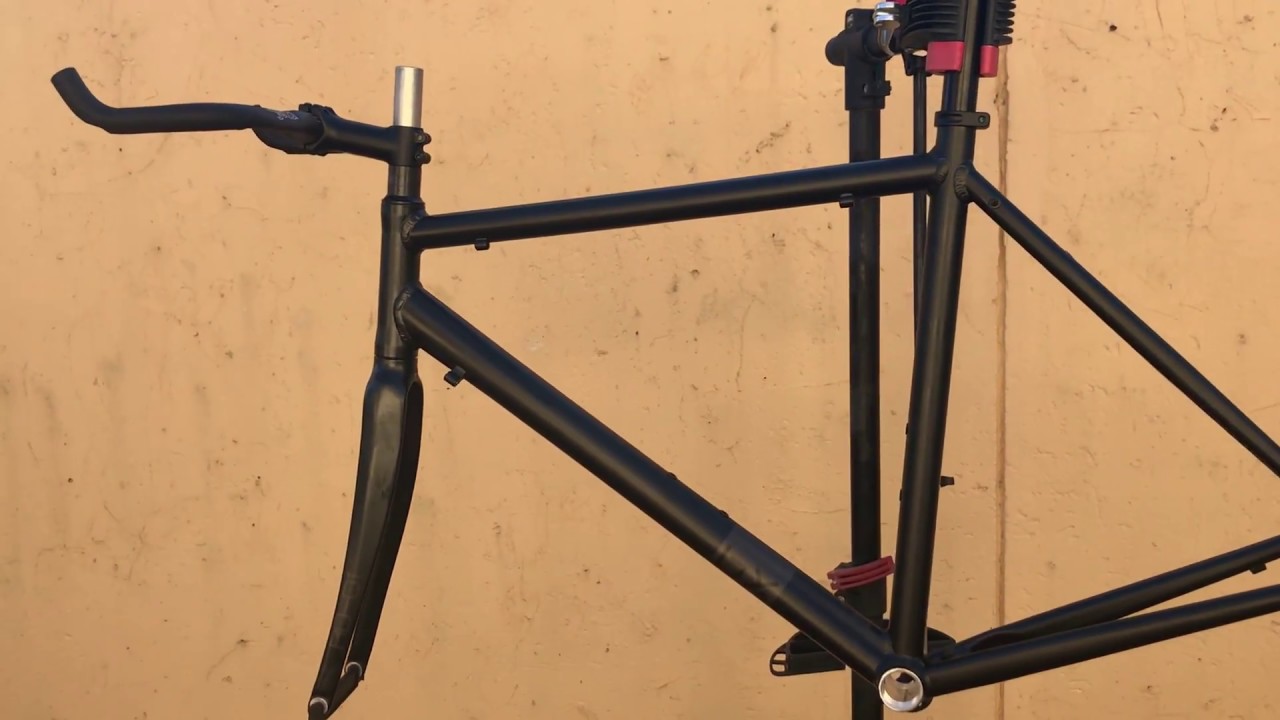 Brand-X RD-01 Bike Build Part 4 (Installing headset)