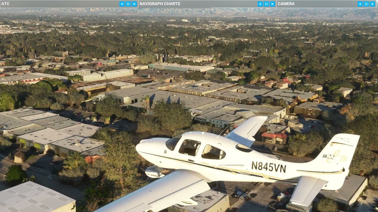 MSFS KVNY Van Nuys touch and go in Ciruss SR22T G6
