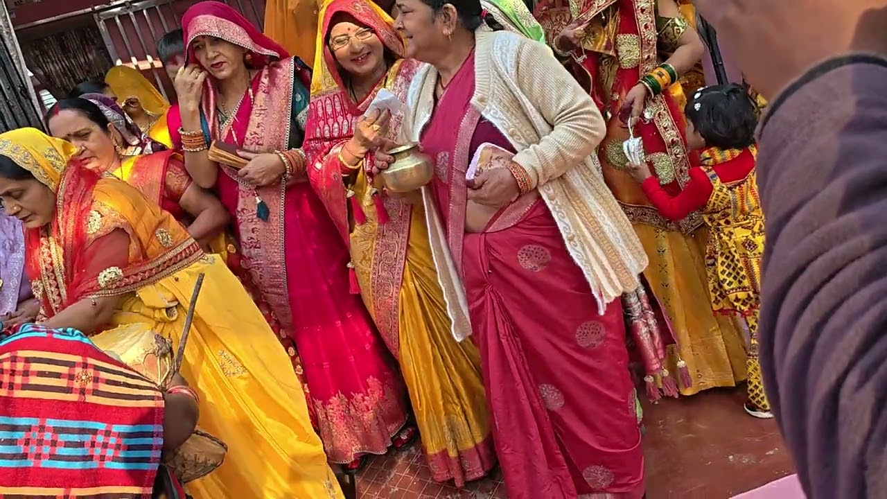 #gav ka matkorva #shadhi ka gar #viralvideo #trending #bhatni #deoriaup52 