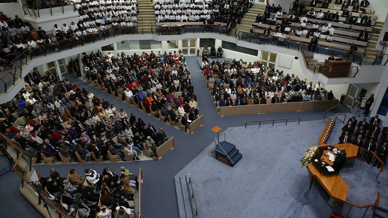 Chief Apostle in South Africa: Surprise in Tafelsig Congregation