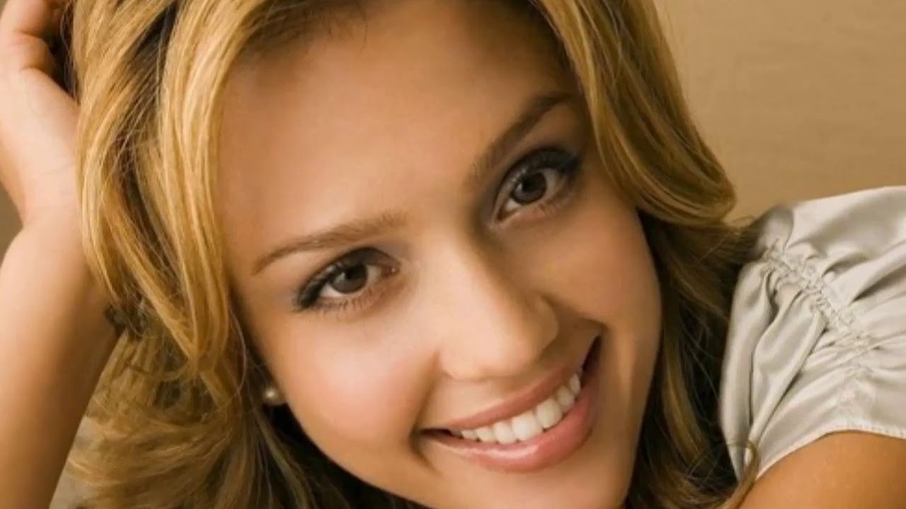 top 10 most attractive female celebrities in the usa