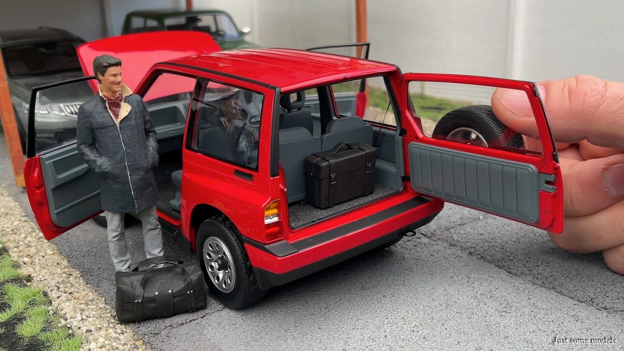 1:18 Suzuki Vitara/Escudo RHD 1992 - Dorlop [Распаковка]