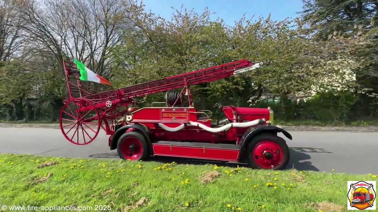 Ireland: Louth Fire and Rescue Service | 1932 Albion Merryweather Pump Escape | 4K HD