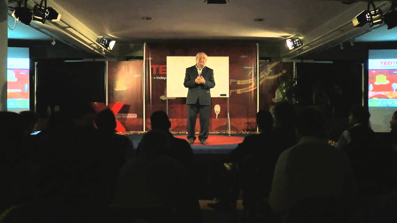 La ciudad como bien público: Bernardo Toro at TEDxUFRO