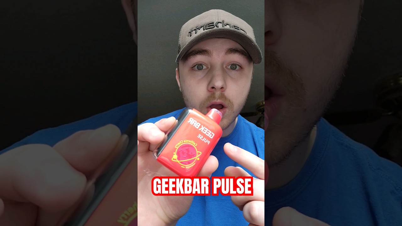 GeekBar PULSE! Worlds First FullScreen Disposable...