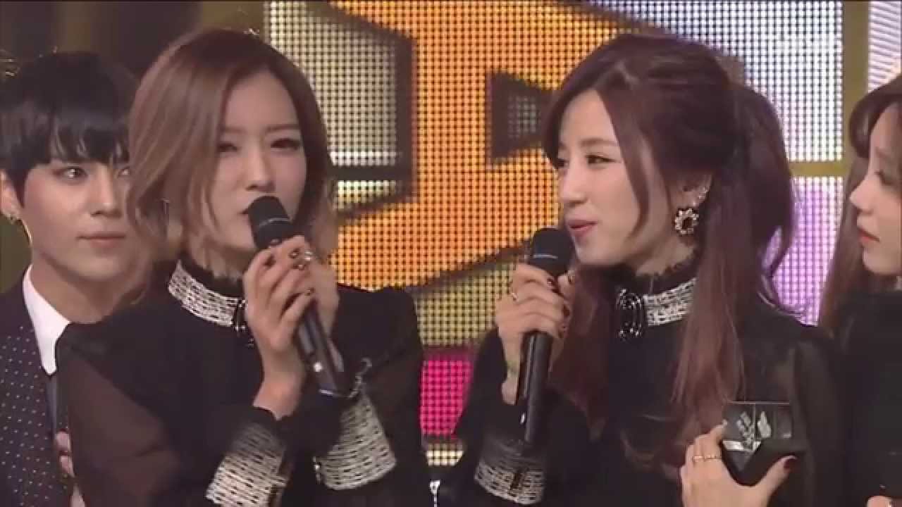APINK - Chomi (Chorong & Bomi) couple moments ♥♥♥