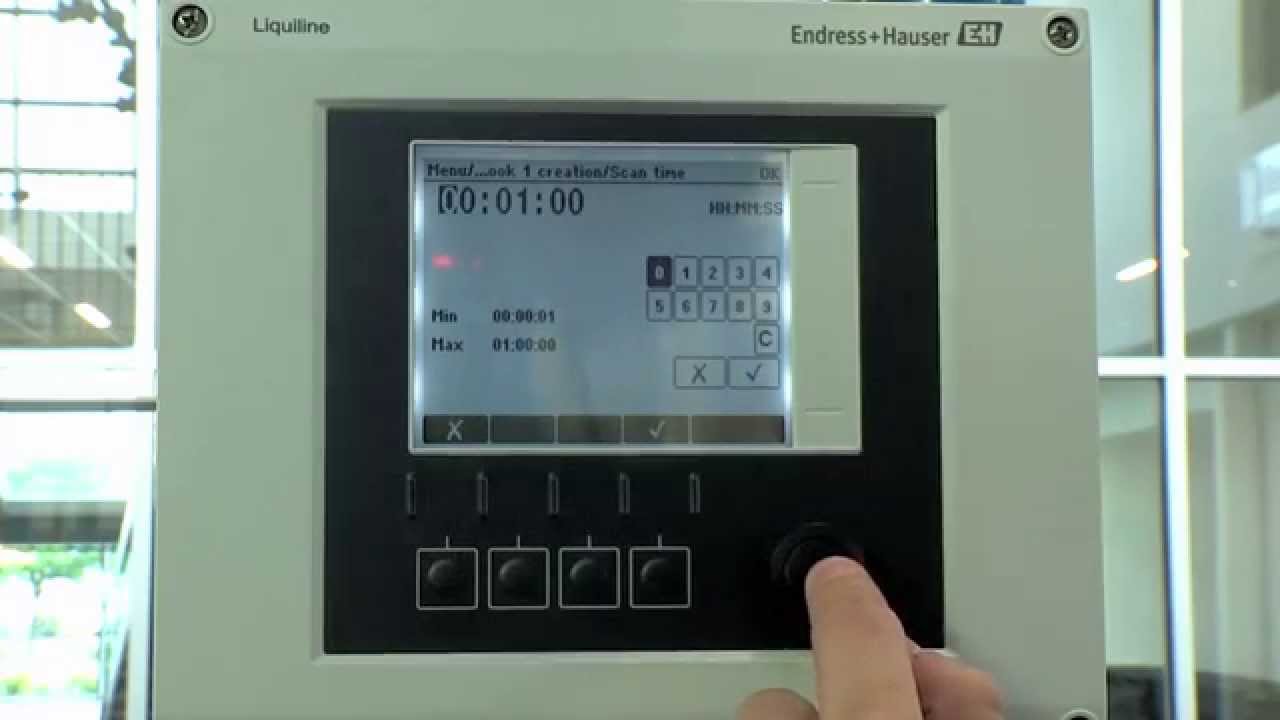 Setting up a log book on the CM44 Transmitter