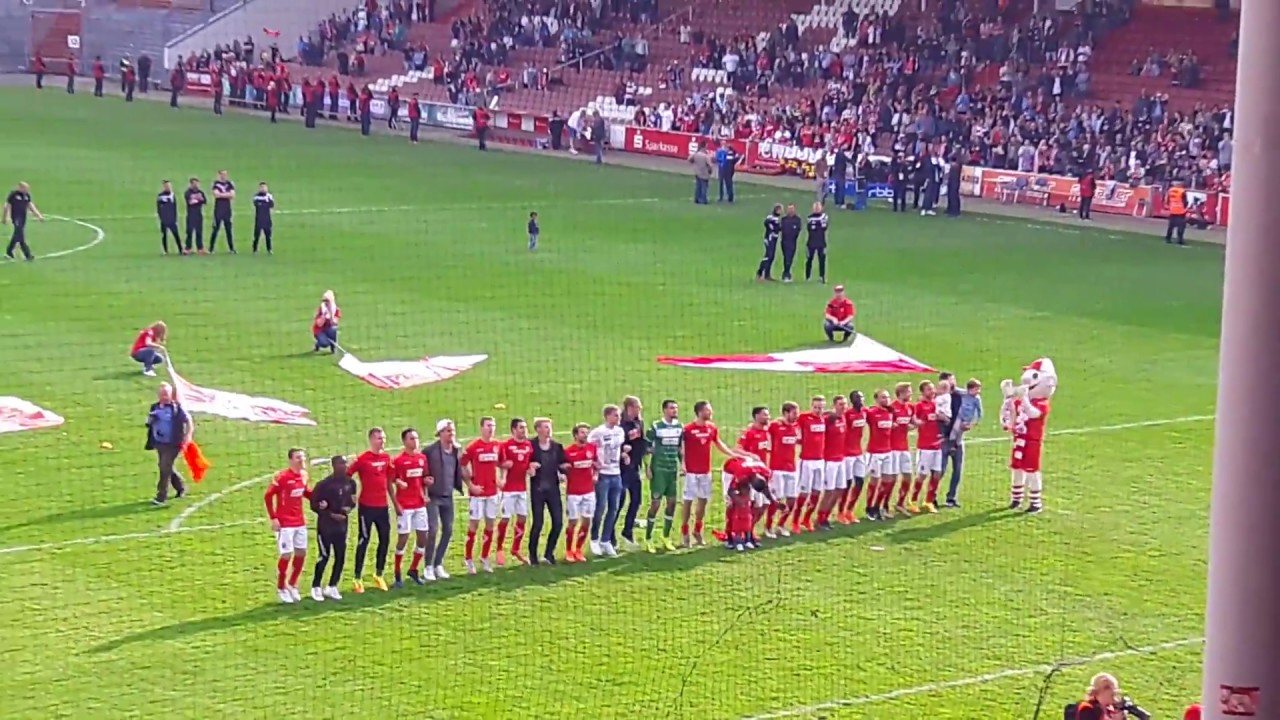 Energie Cottbus 3:1 FC Carl Zeiss Jena(Siegesfeier+Mamba auf dem Zaun)