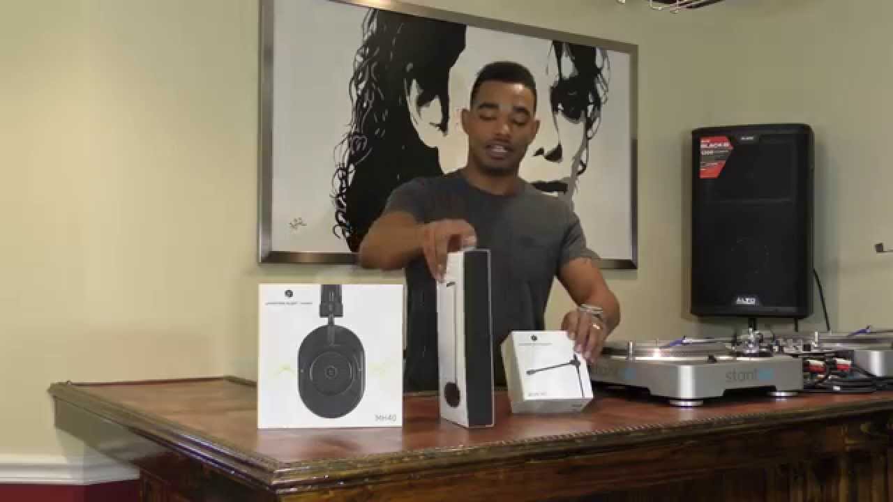 Master & Dynamic MH40 Headphones Unboxing Video