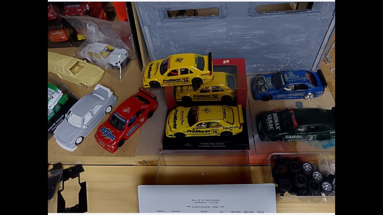 14   Mercedes C Klasse DTM (Ninco y Slotit)
