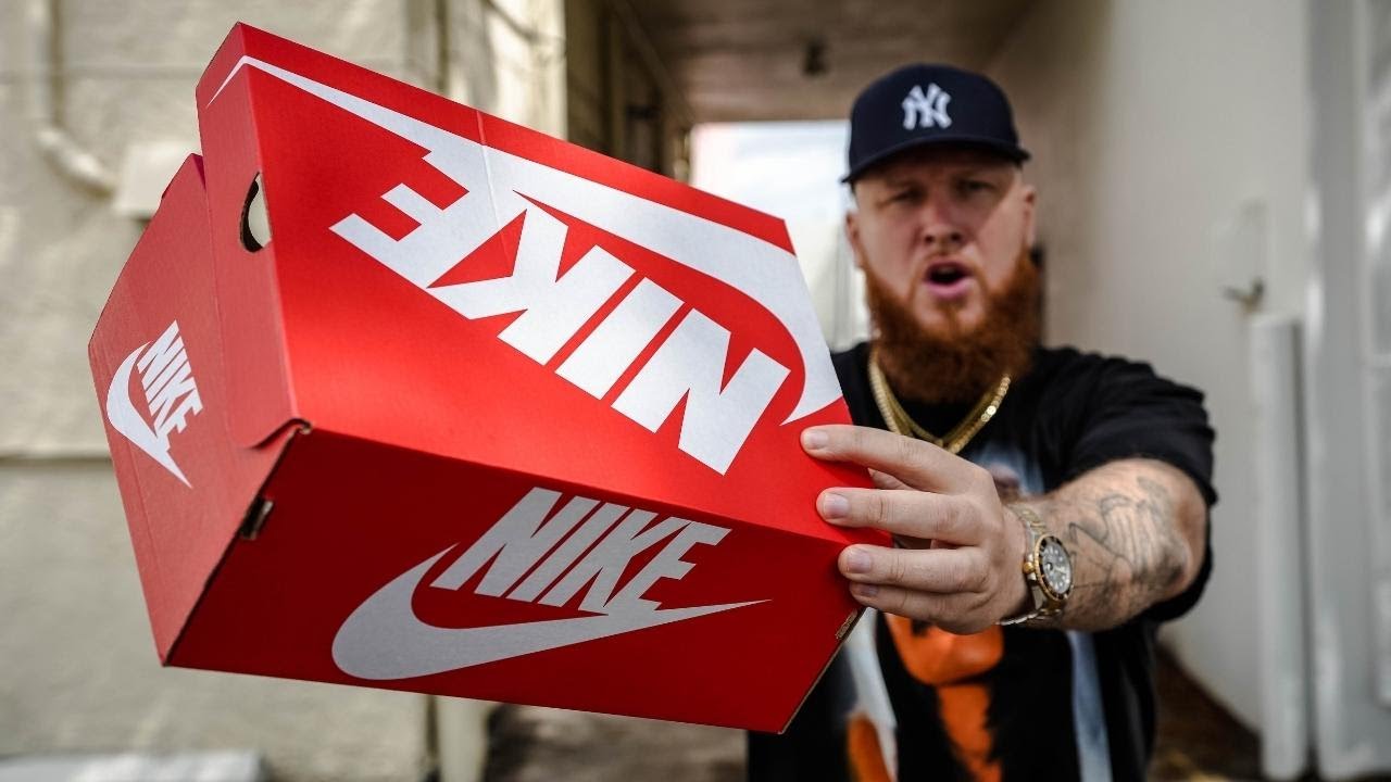 Кроссовки NIKE DUNK, которые должны быть у каждого!