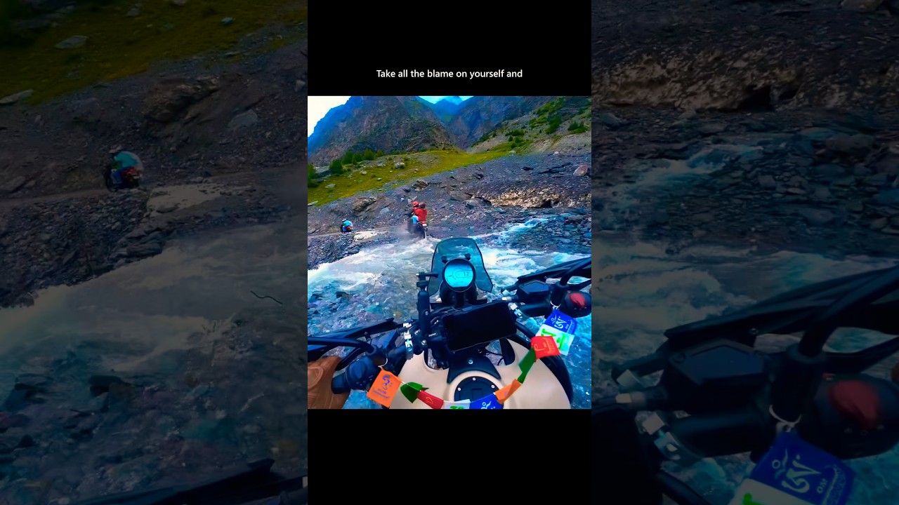 water crossing in lahaul! #himachalpradesh #travel #himalayan450 #traveladventure #2ez