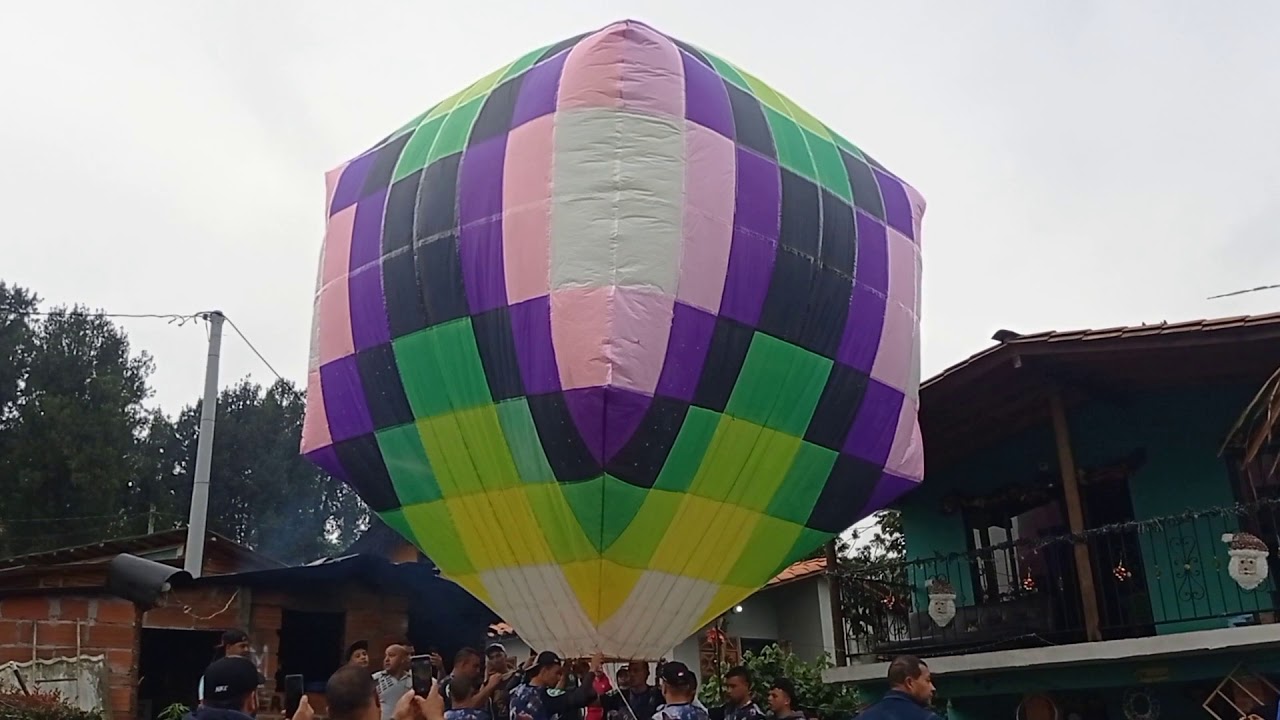 Globos de Turma Los Vásquez 31 de Diciembre.