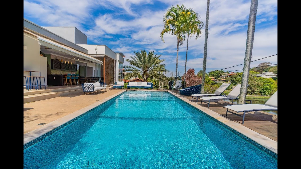 Casa à venda no Condomínio Marambaia em Vinhedo - SP