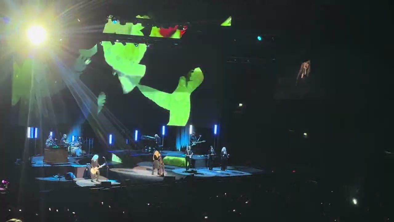 Stevie Nicks - Edge of Seventeen - Amsterdam - Ziggo Dome - July 19 2024