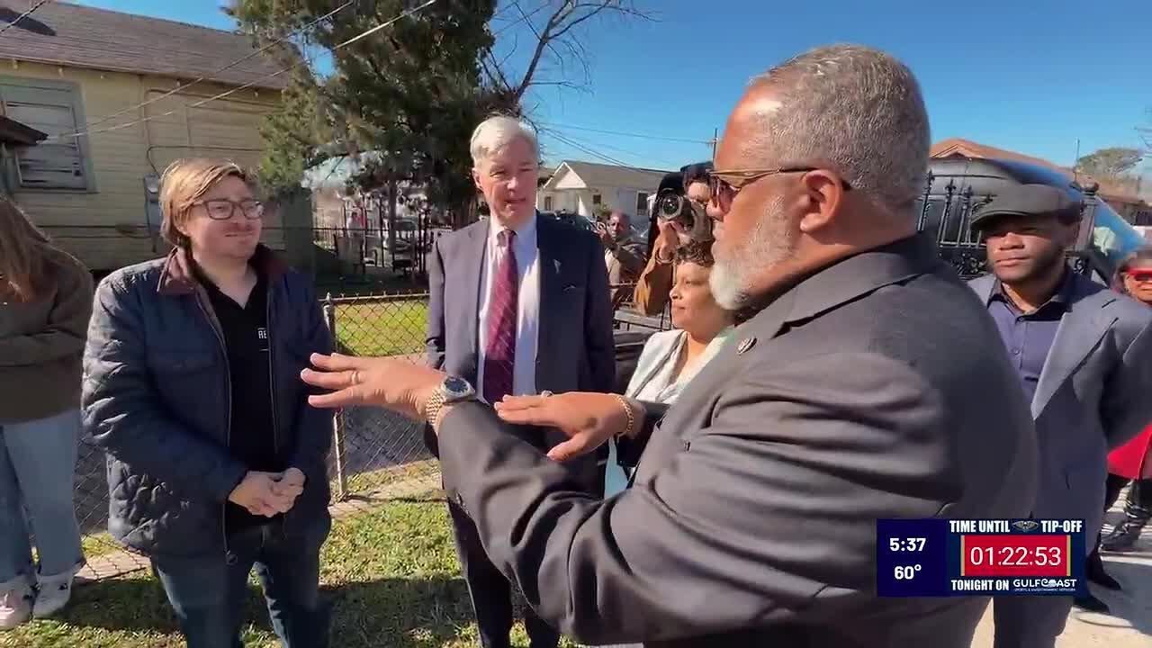 Rhode Island senator tours New Orleans neighborhoods amid insurance crisis concerns