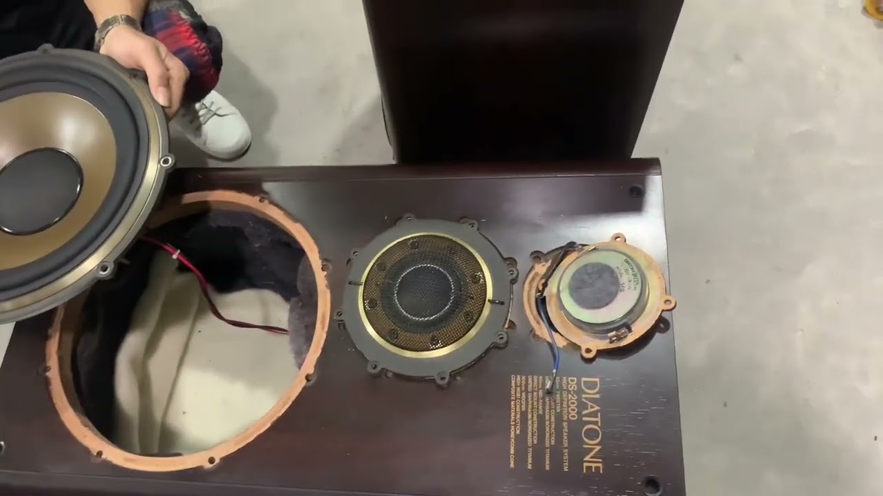 27/11 - nội thất cực khủng của loa Diatone DS-2000 🤙 Ae lh : 0936404639