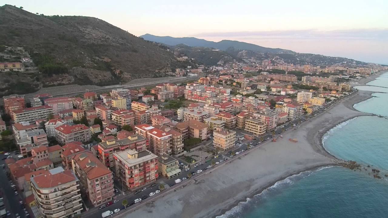 Lungomare di ventimiglia. Vista drone dji phantom