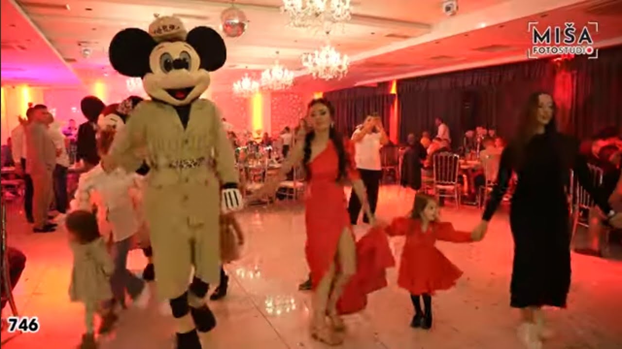 A u kolu Mini i Miki Maus-Slavlje porodice Đorđević-Ork.Dušana Đukića(Live 2024)