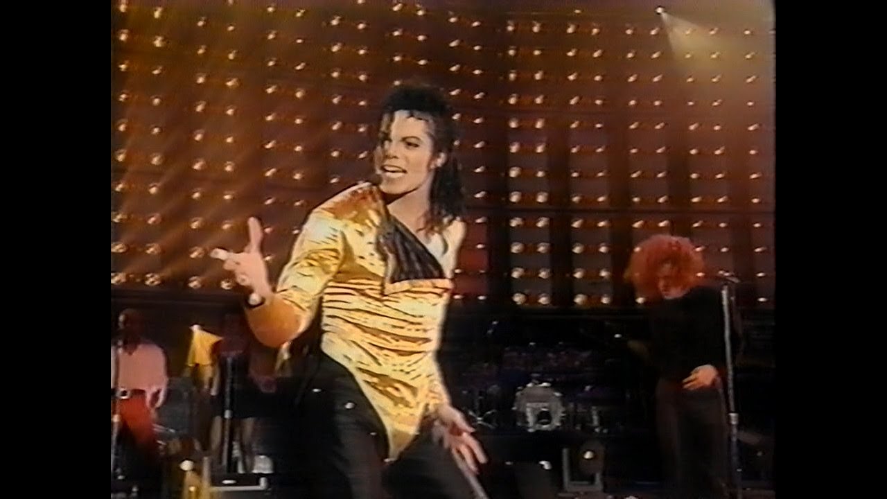 Michael Jackson - Live in Copenhagen, 1992 - Dangerous World Tour - Remastered by HappyLee