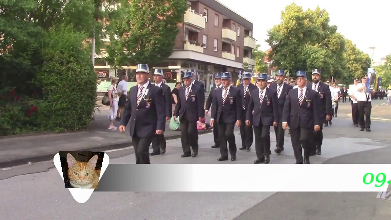 Schützenfest in Weckhoven 2018 Aufmarsch zum Lindenplatz