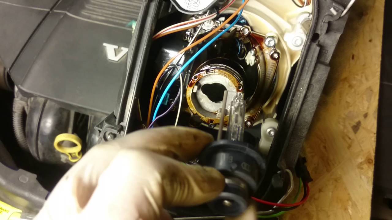 Meka med Diio #15 Byta lyckta eller lampor på en volvo v50