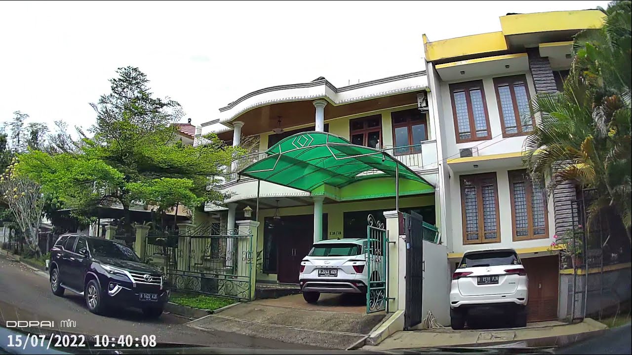 Suasana Cluster Mandiri Blok E Nusa Dua Perumahan Citra Gran Cibubur